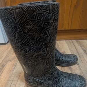 Women's Black Geometric Pattern Waterproof Rain Boots